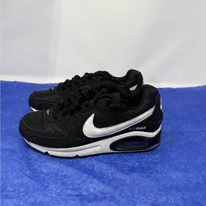 EUC Nike Air Max Command Women’s Sz 7.5 Black White Sneakers 397690-021 (YOZUMG)